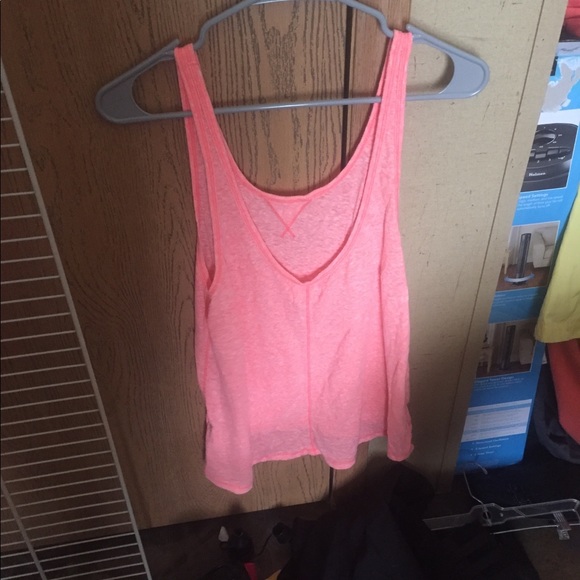 Abercrombie and Fitch tank tops - Picture 5 of 7